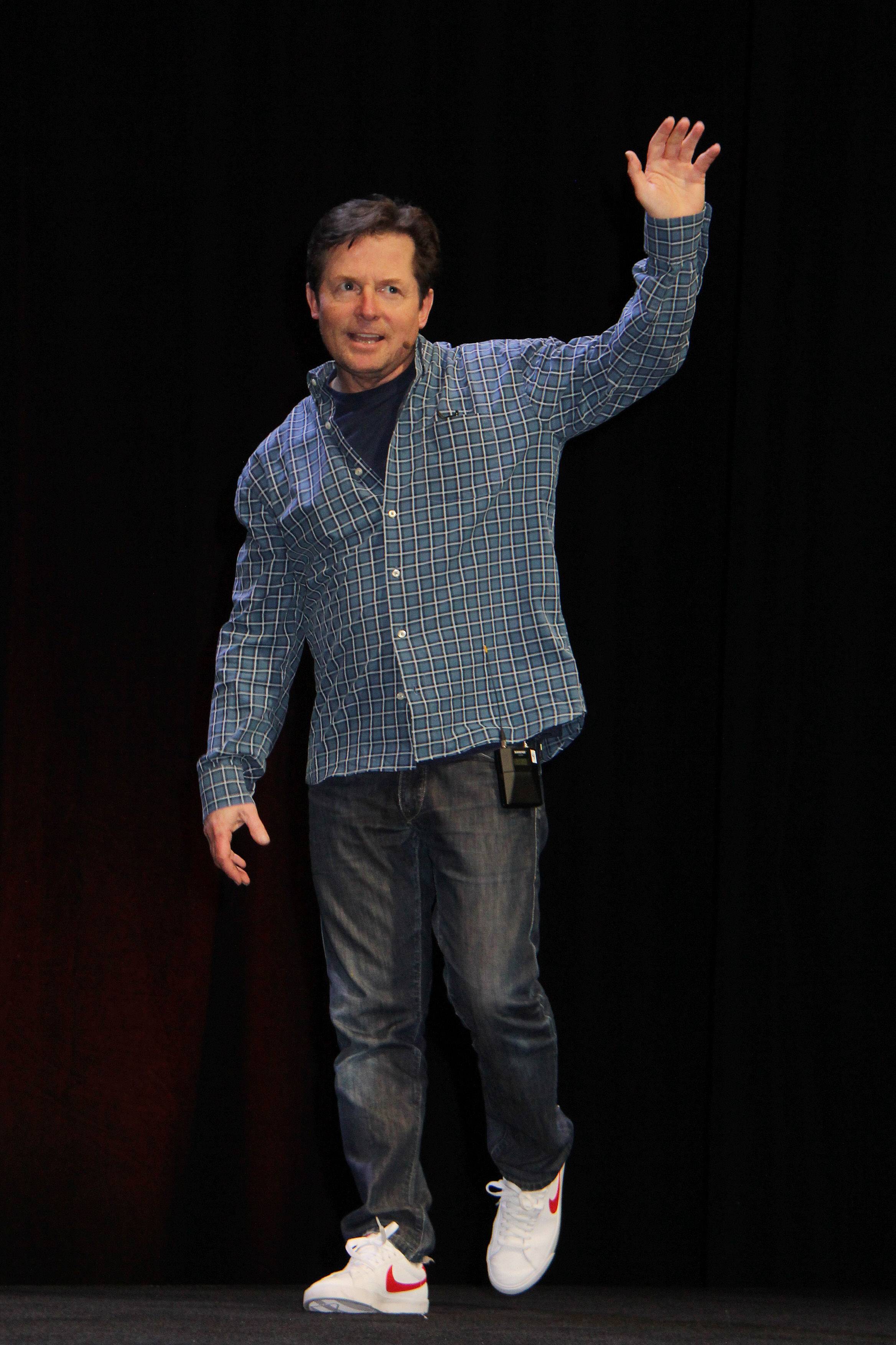 Michael J. Fox ist am Leben.