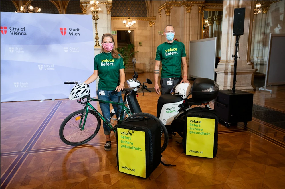 Die Veloce-Radkuriere werden nun auch an den Schulen eingesetzt.