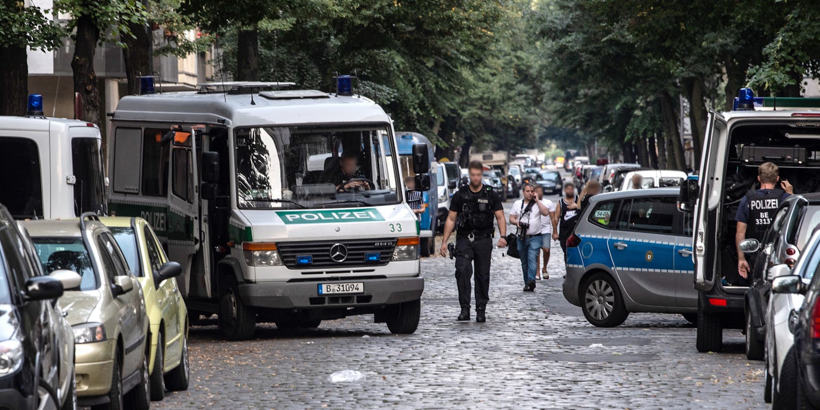Polizeigroßeinsatz in Berlin: Ein Vater soll seine dreijährige Tochter ermordet haben. (Symbolbild)
