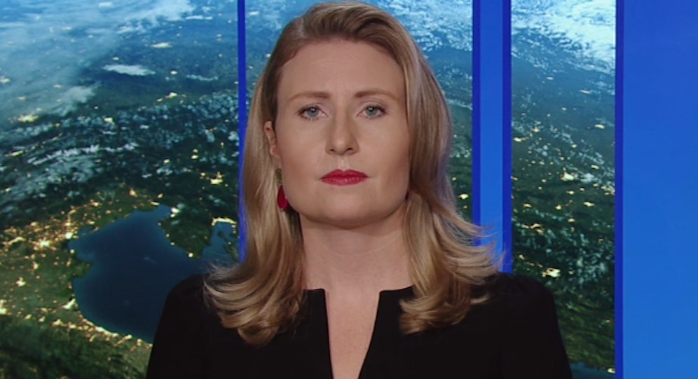 Integrationsministerin Susanne Raab verteidigt Innenminister Karl Nehammer.