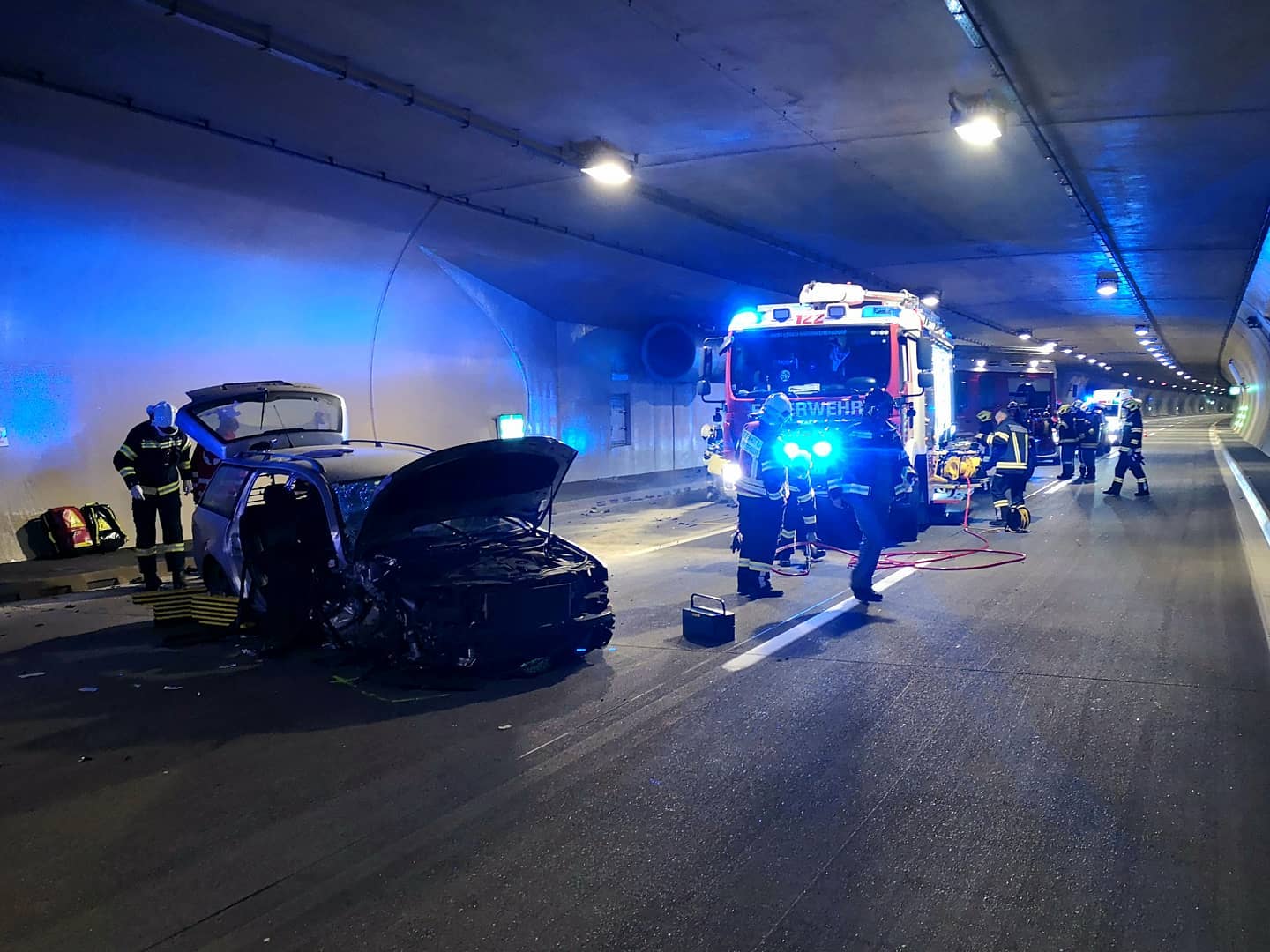 Die Autofahrerin (24) schlief während der Fahrt hinter dem Steuer ein.