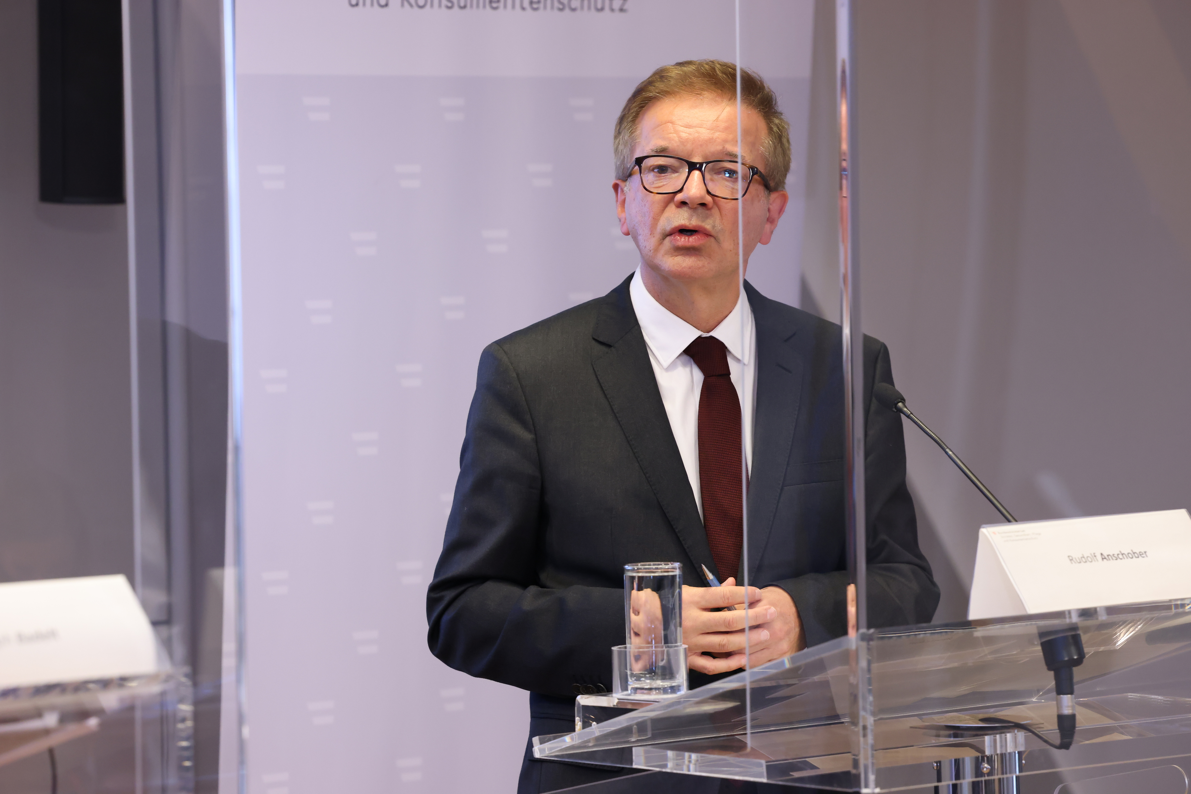 Gesundheitsminister Rudi Anschober