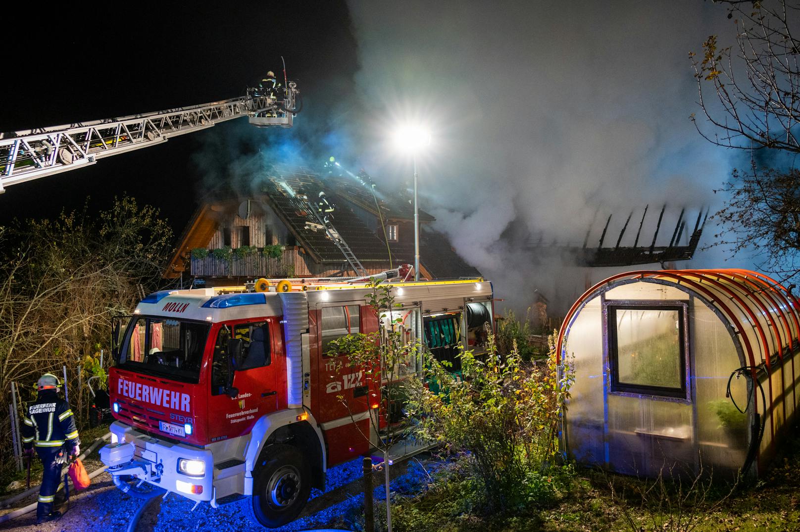 Das Gebäude stand in Vollbrand.