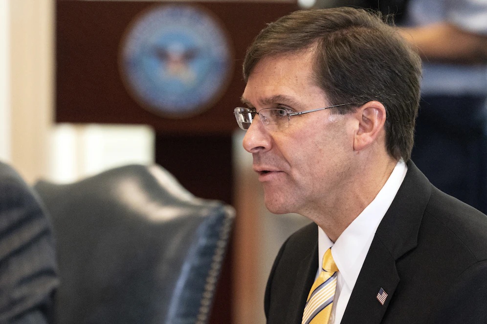 Wurde von Donald Trump am Montag (9.11.2020) entlassen: Mark Esper.