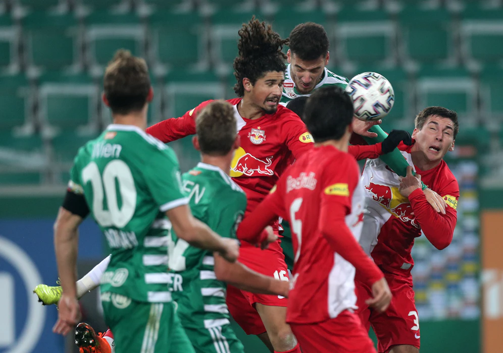 Corona-Schock nach dem 1:1 im Bundesliga-Hit