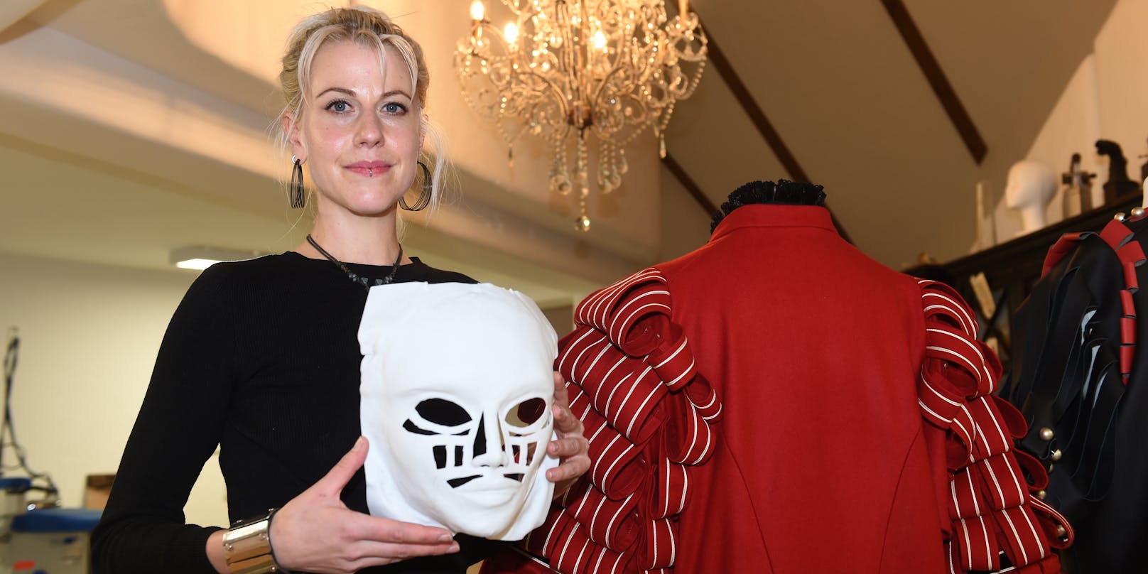 Marianne Meinl kreiert die Masken für die Show "The Masked Singer" 