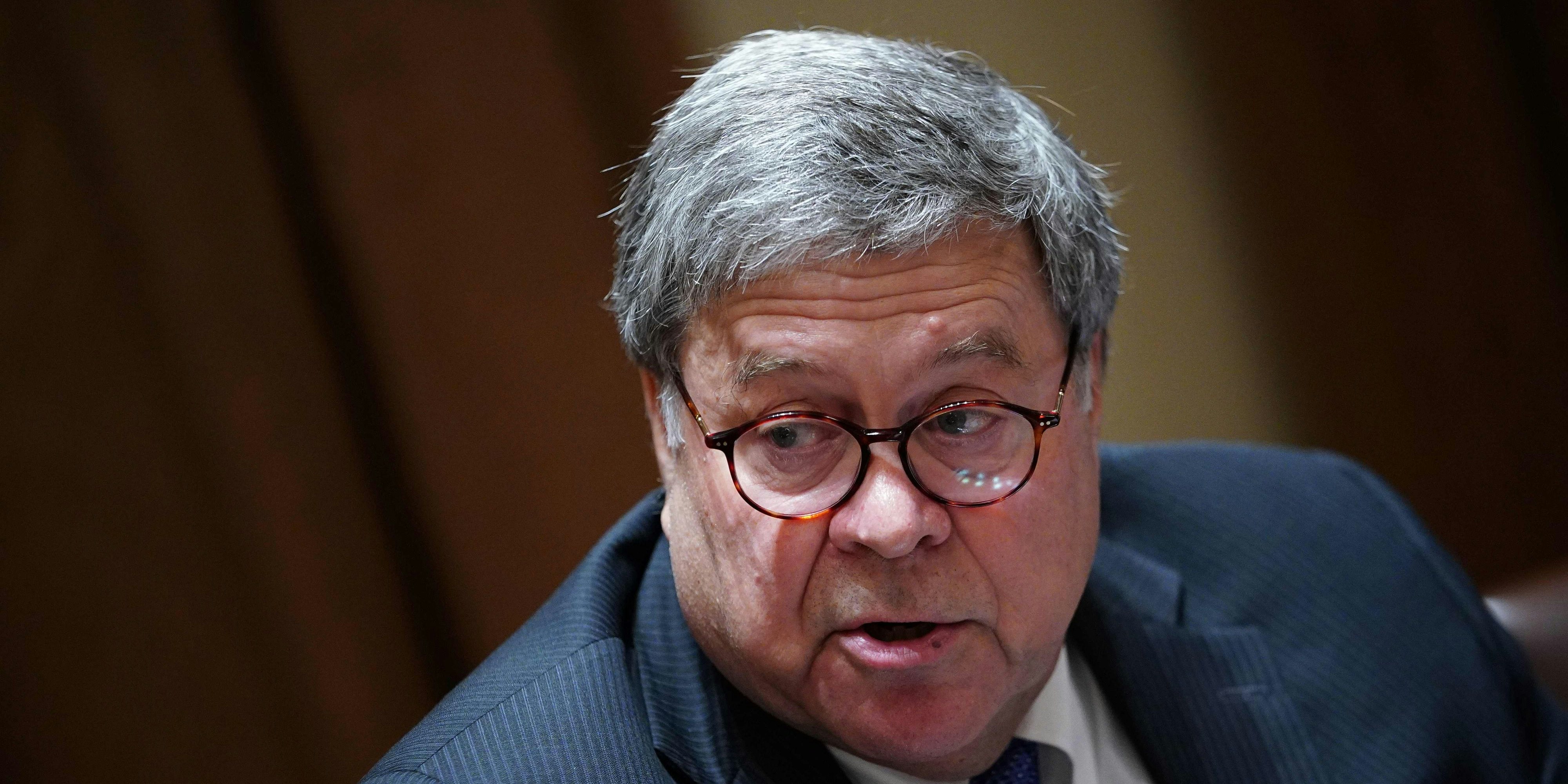 Justizminister William Barr widerspricht seinem Präsidenten Donald Trump. Es gebe keine Beweise für weit verbreiteten Wahlbetrug.