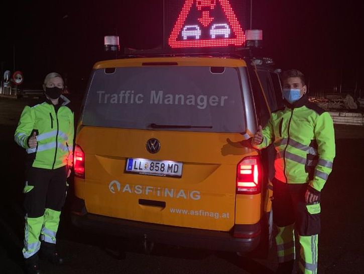 Die beiden Traffic Manager Kerstin Gföllner und Paul Hinterdorfer von der Asfinag bewiesen viel Mut und stoppten den Geisterfahrer.