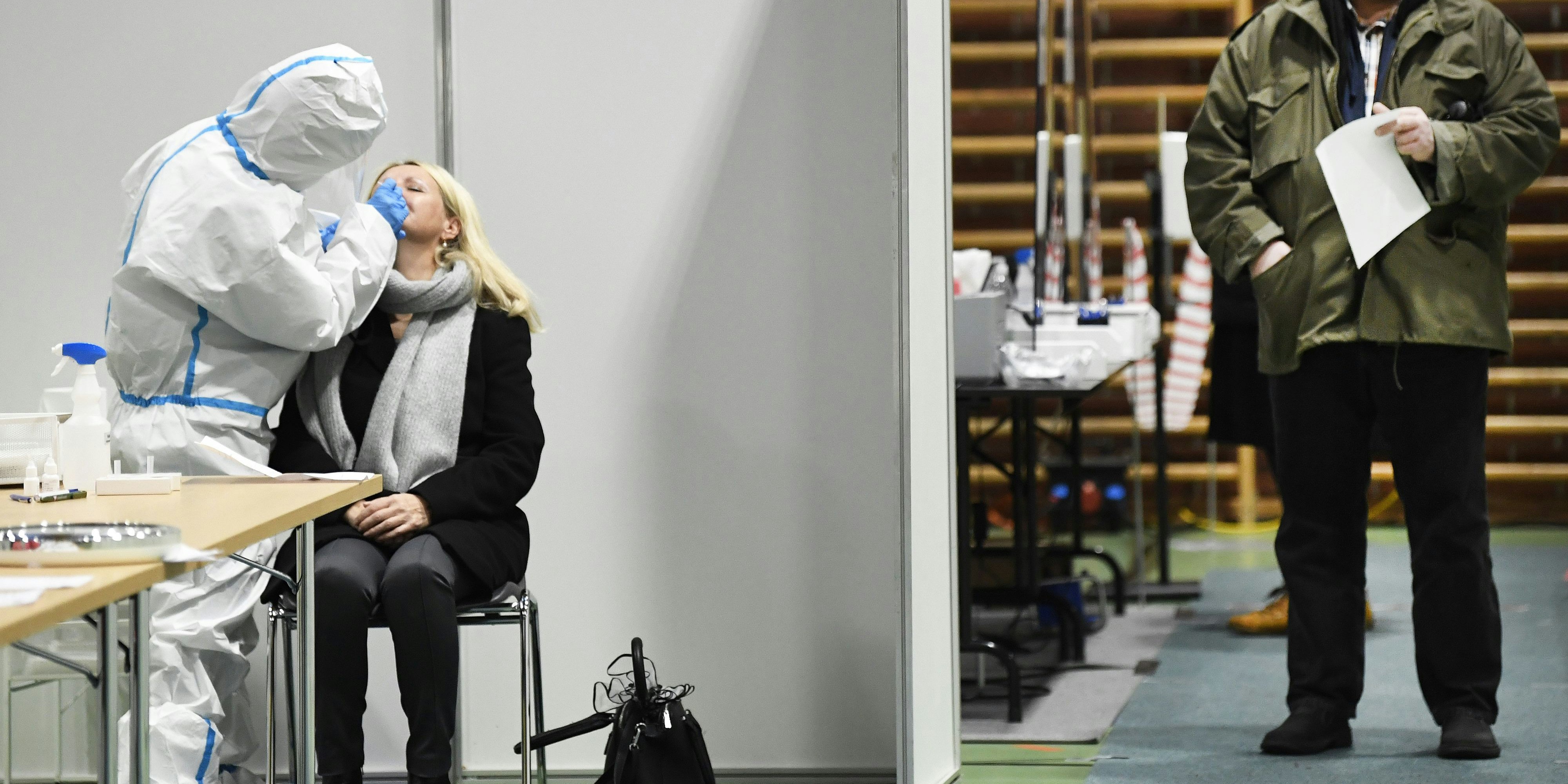 Ein Corona-Test im Burgenland (Symbolbild)