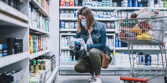 Themenbild: Einkaufen in der Hygiene-Abteilung