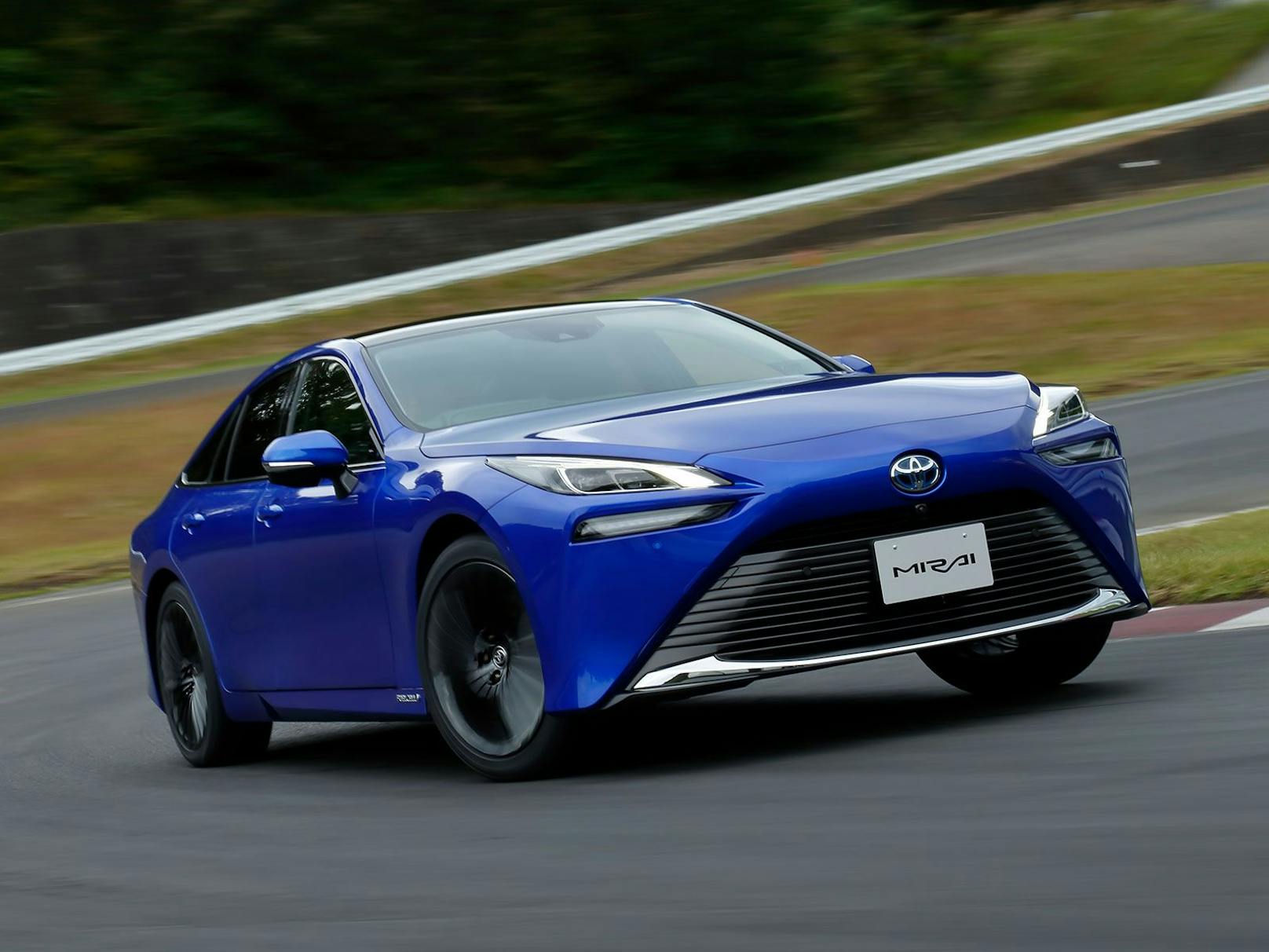 Der neue Toyota Mirai ist deutlich dynamischer als sein Vorgänger