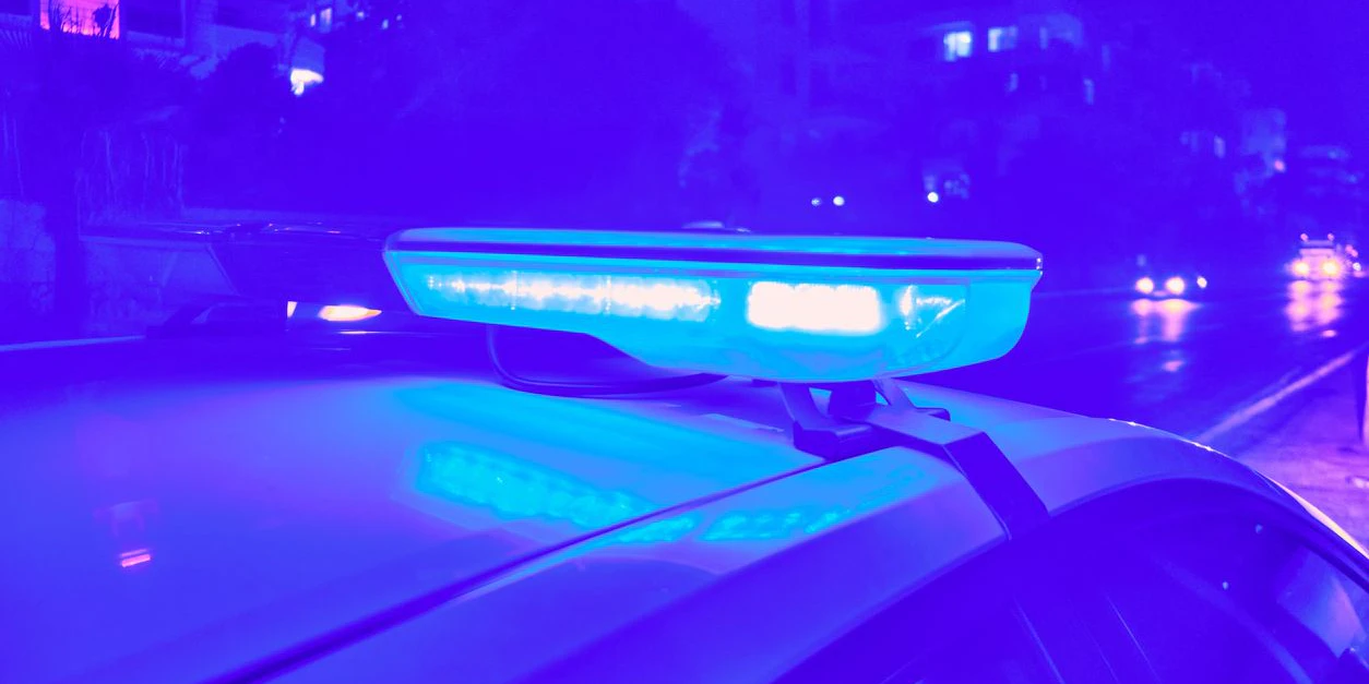 Die Einsatzkräfte rückten zu der Wohnung des 22-Jährigen aus.