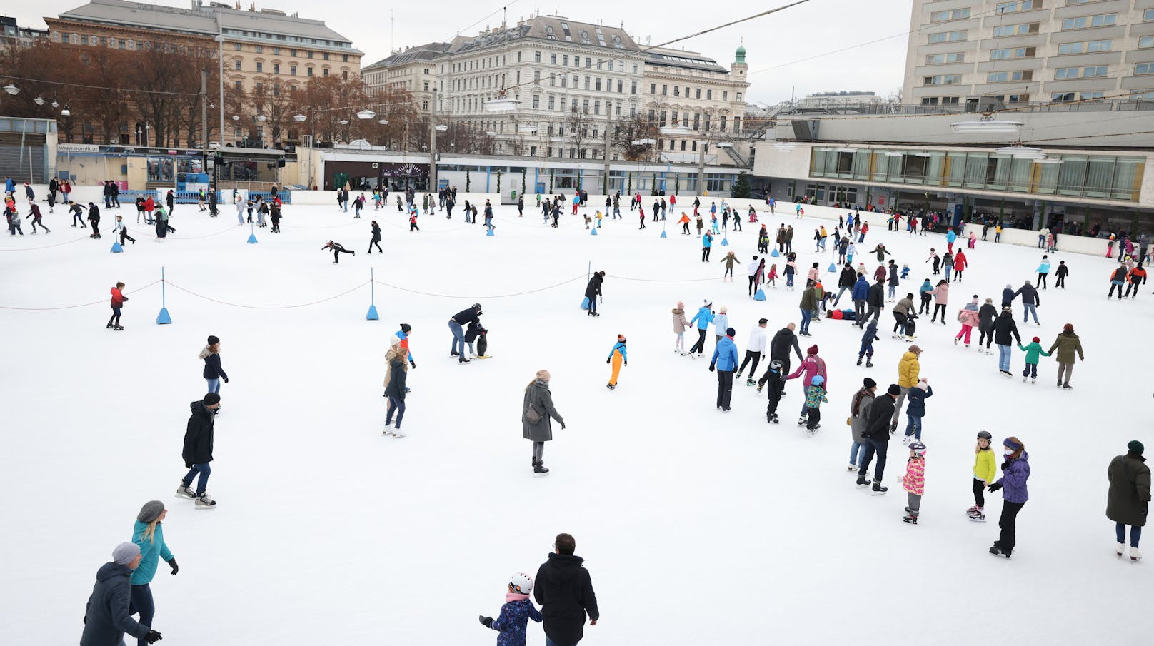 Seit 7. Dezember ist Eislaufen wieder erlaubt.