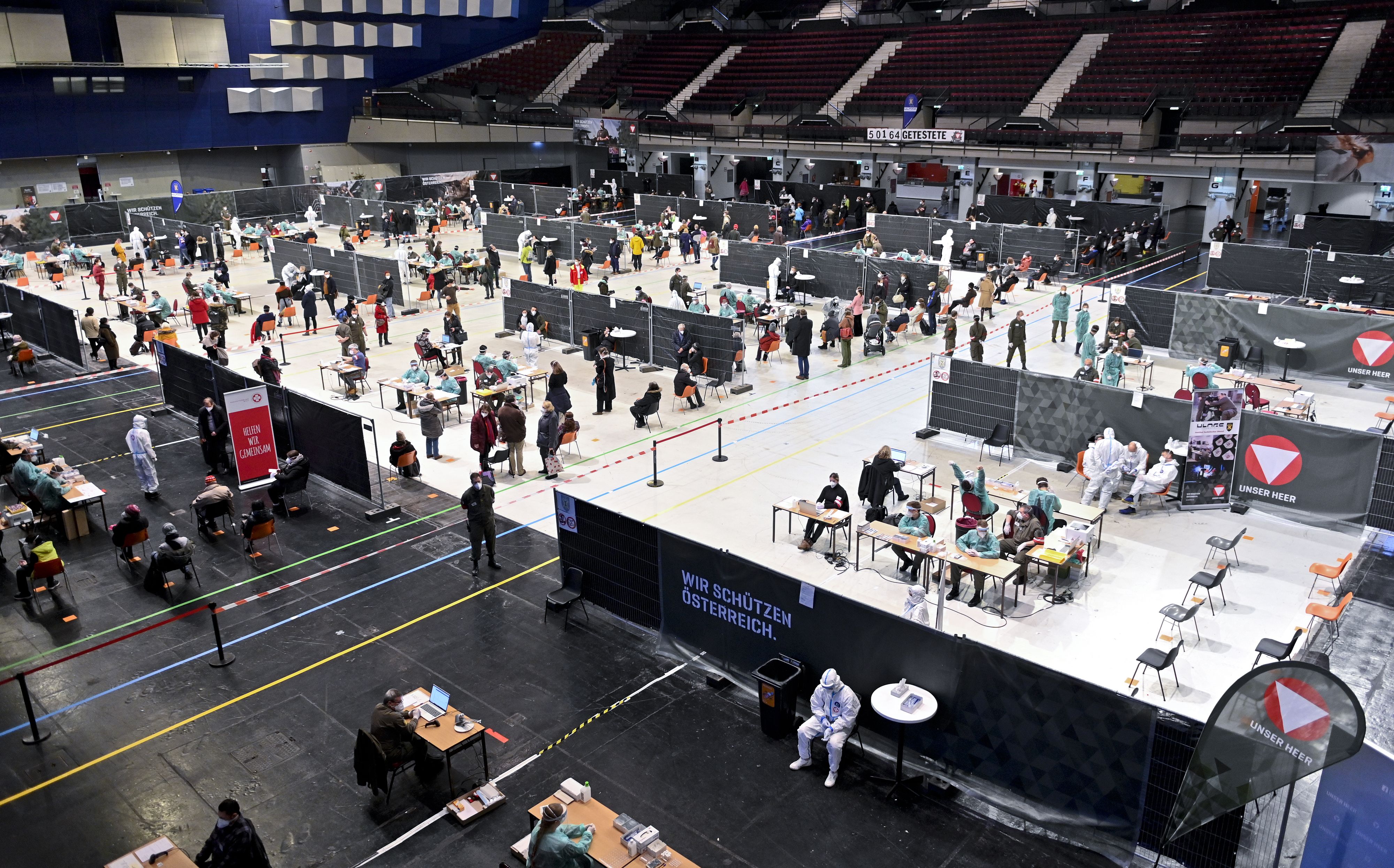 Corona-Massentests in der Wiener Stadthalle