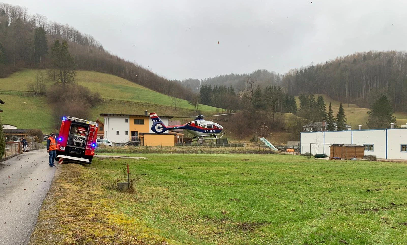 Der Polizei-Hubschrauber in Kirchberg.