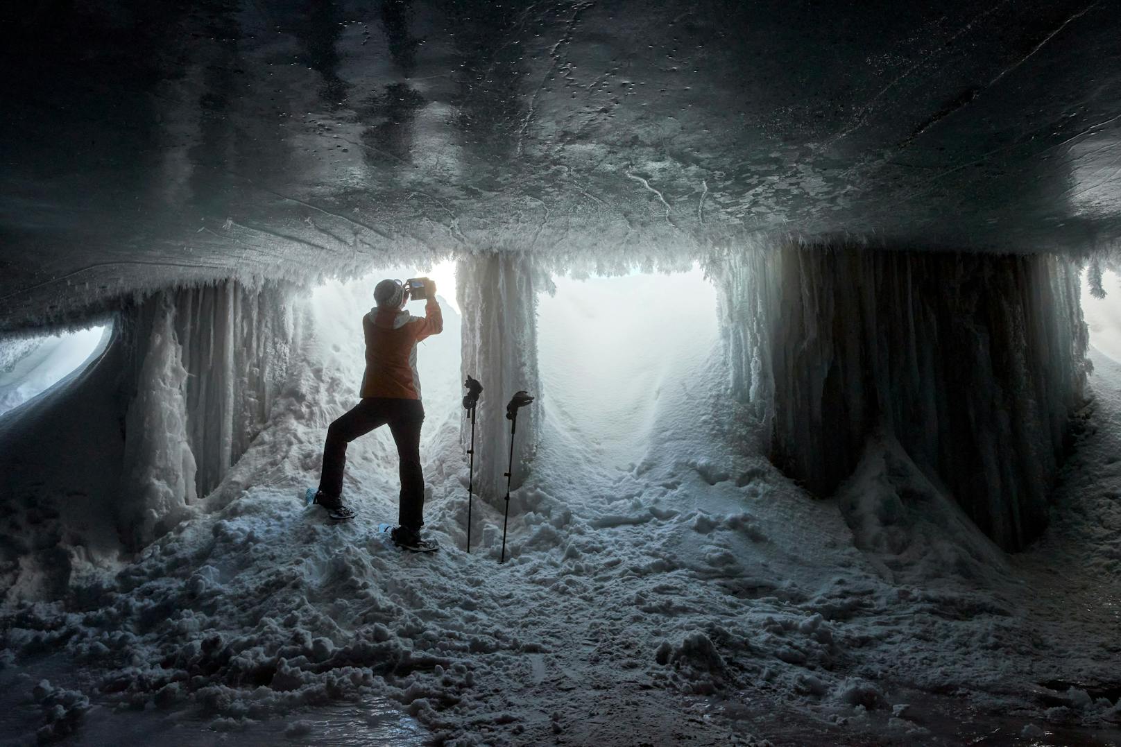 "Die Grotte gab es schon in den letzten Jahren, jedoch war sie nie so schön wie in diesem Jahr", sagt Glacier 3000-CEO Bernhard Tschannen.