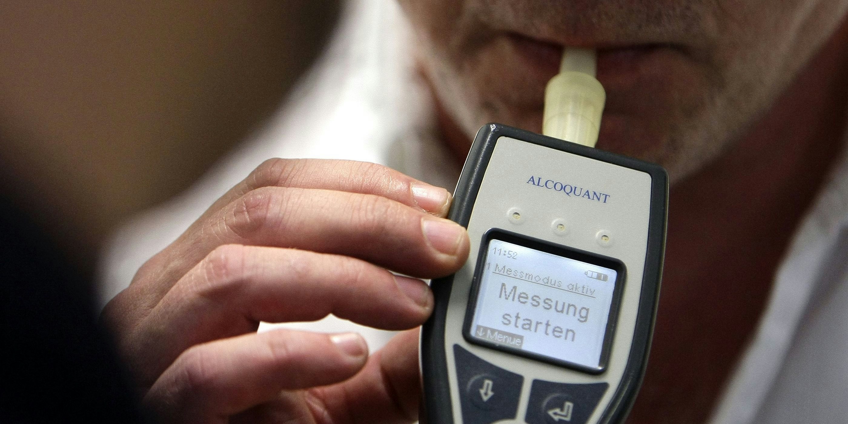 Bei einem Test wurden 1,9 Promille im Blut des 25-Jährigen festgestellt. Symbolbild.