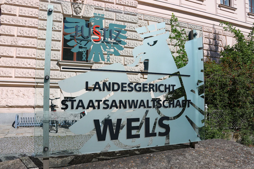Der beschuldigte Politiker muss sich am Welser Landesgericht verantworten.
