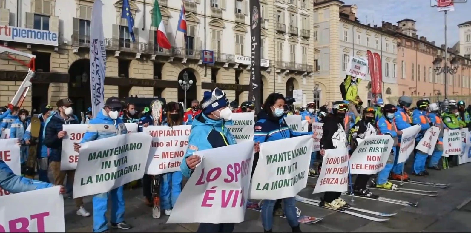 Demo Turin