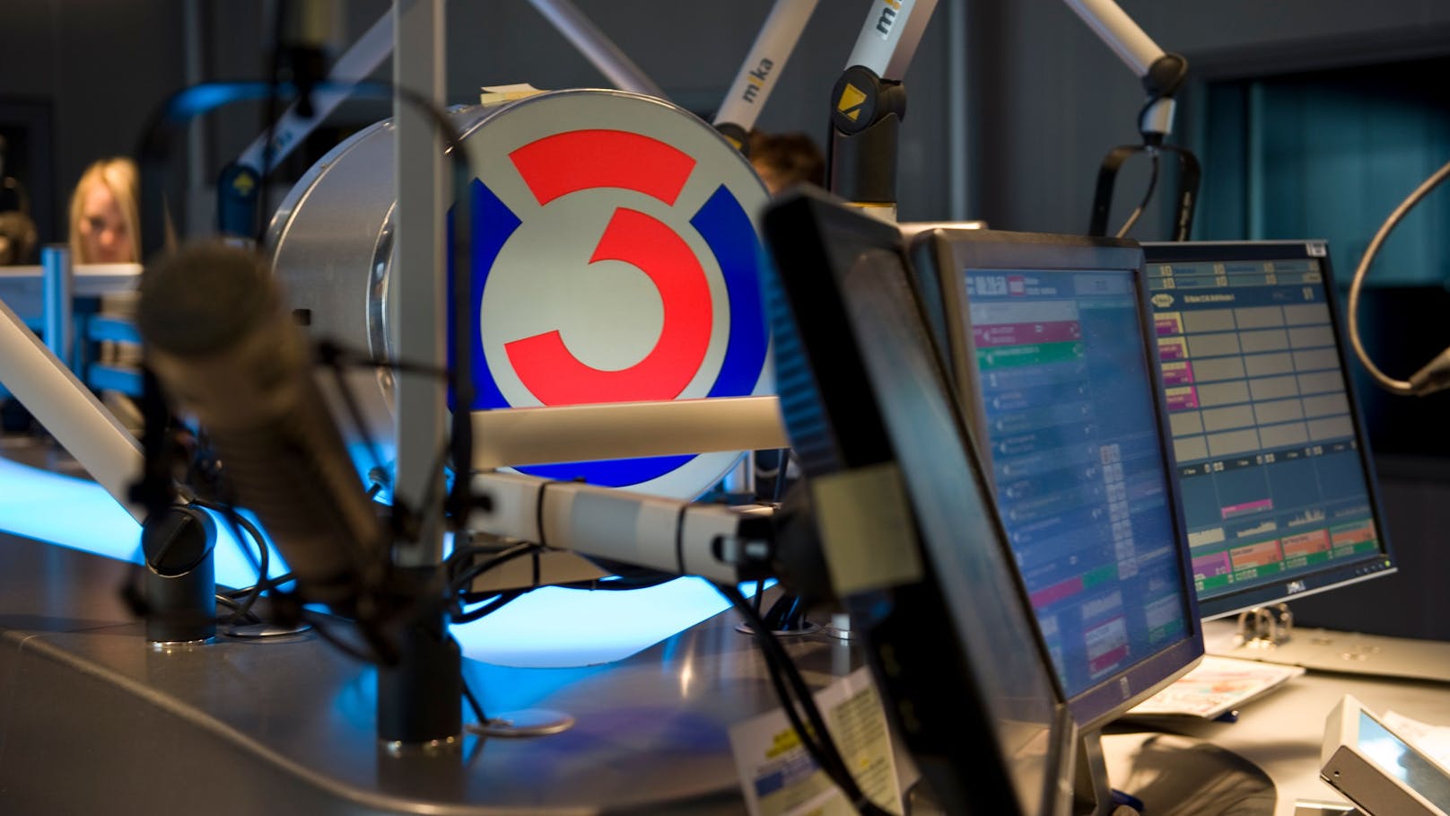 Europäische Radiosender spielen "Give Peace a Chance" – darunter auch Ö3.