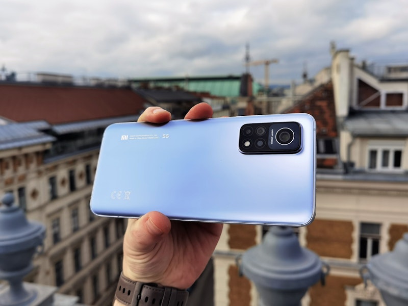 Es gibt kaum eine Superlative, die das Xiaomi Mi 10T Pro 5G am Datenblatt auslässt. Geboten werden eine 108-Megapixel-Kamera, ein 5.000 Milliamperestunden starker Akku,...