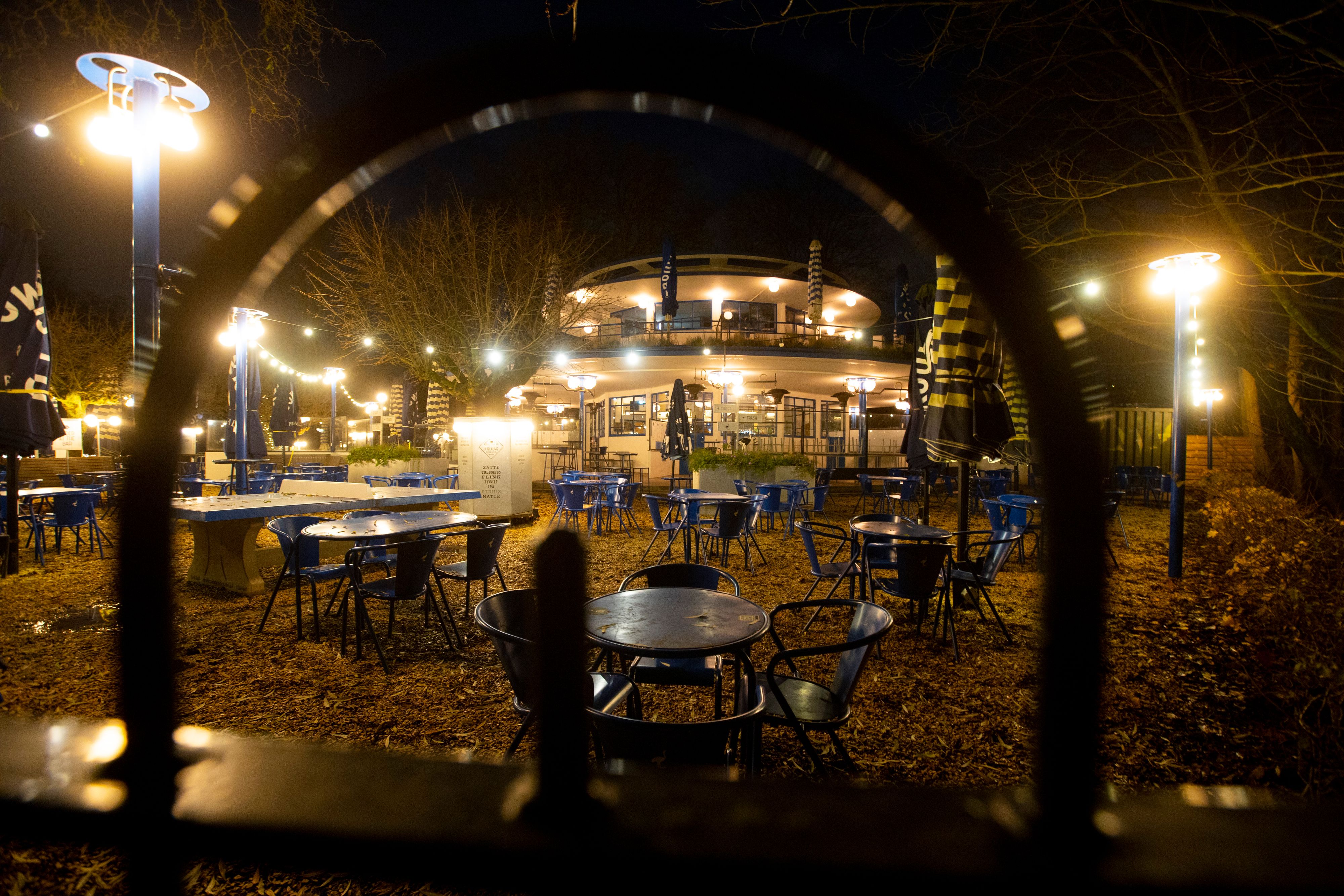 In den Niederlanden wurde ein fünfwöchiger Lockdown beschlossen.