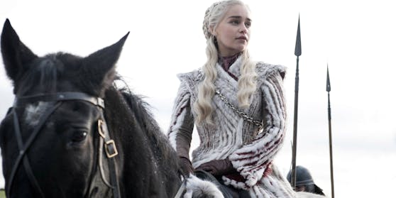  Emilia Clarke als Daenerys Targaryen in "Game of Thrones"