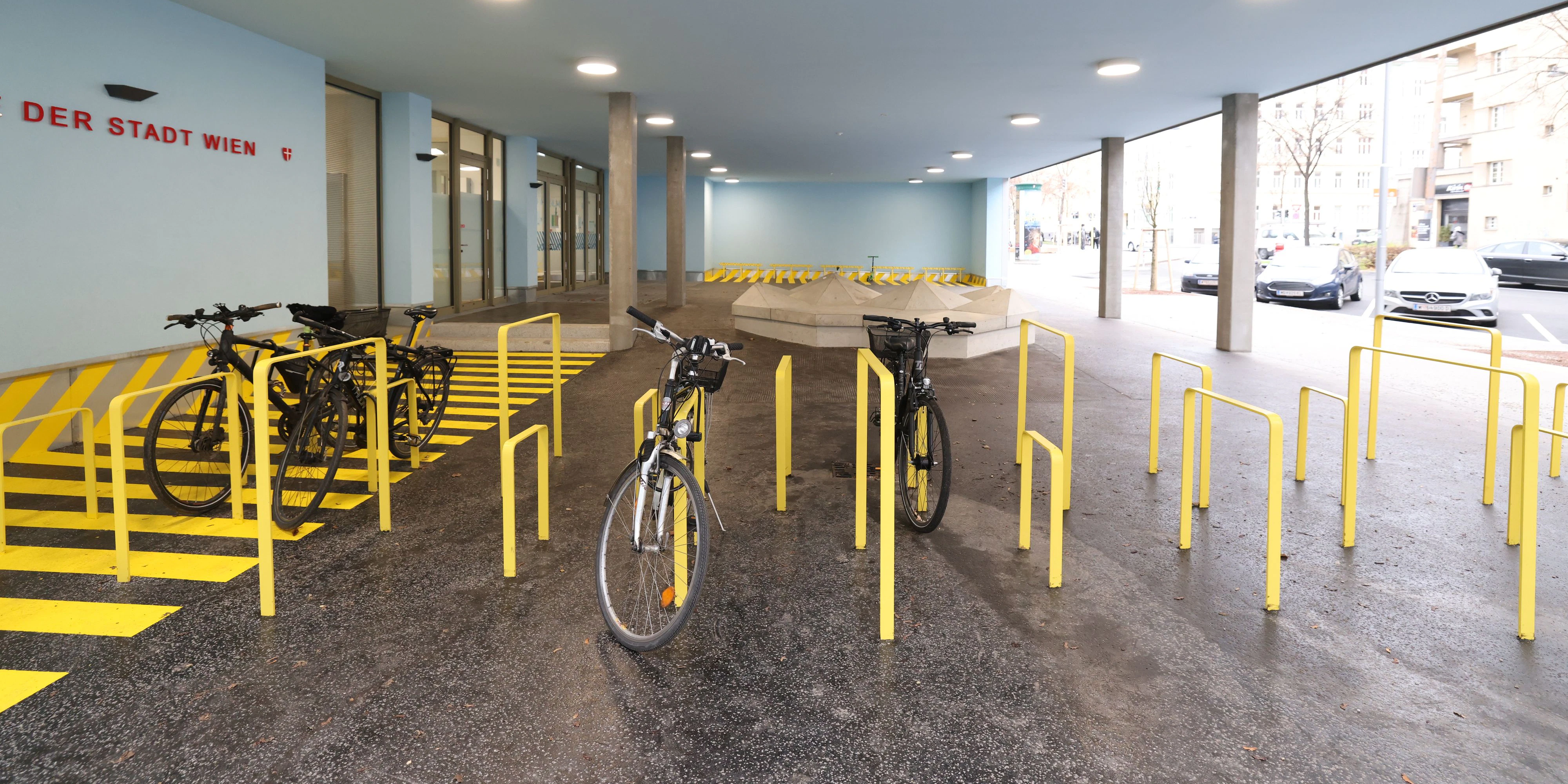 Praktische Radbügeln für Kinder-Bikes