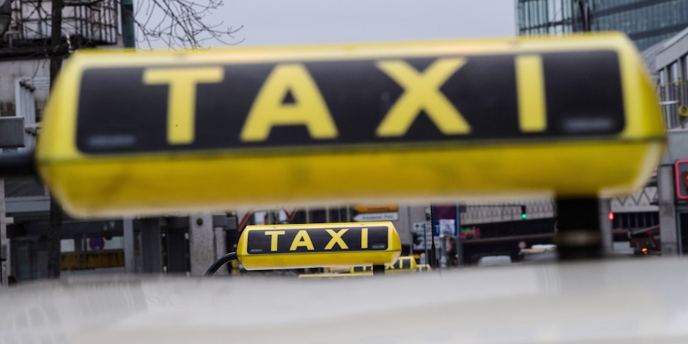 Die Taxilenker wurden auf freiem Fuß angezeigt.&nbsp;