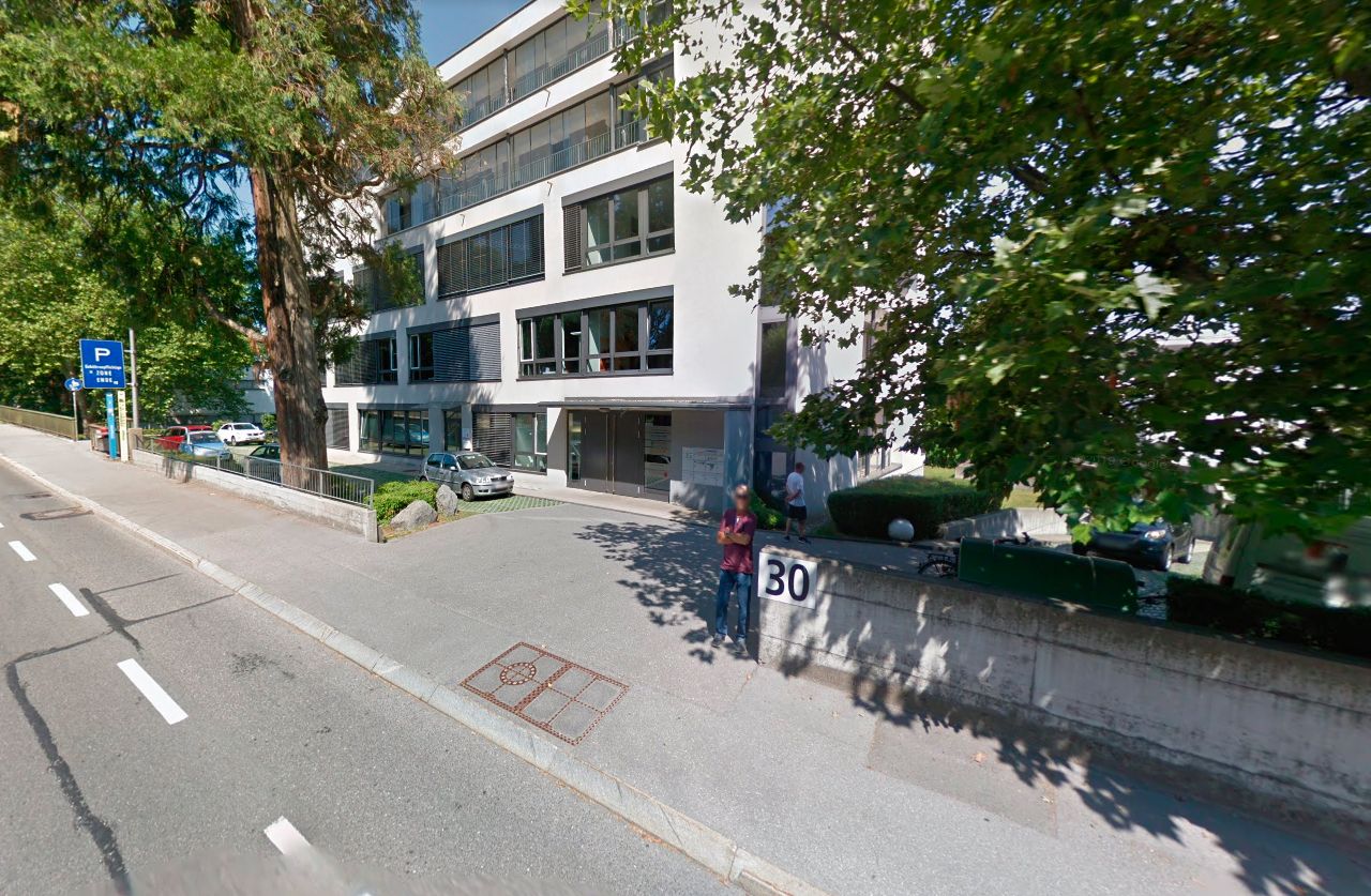 Auf dem Nachhauseweg wurden Schüler der Volksschule Augasse von dem Unbekannten angesprochen