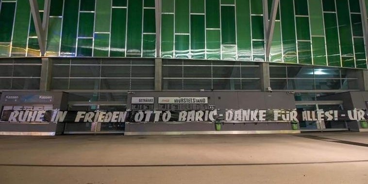 Die Rapid-Fans gedenken Otto Baric