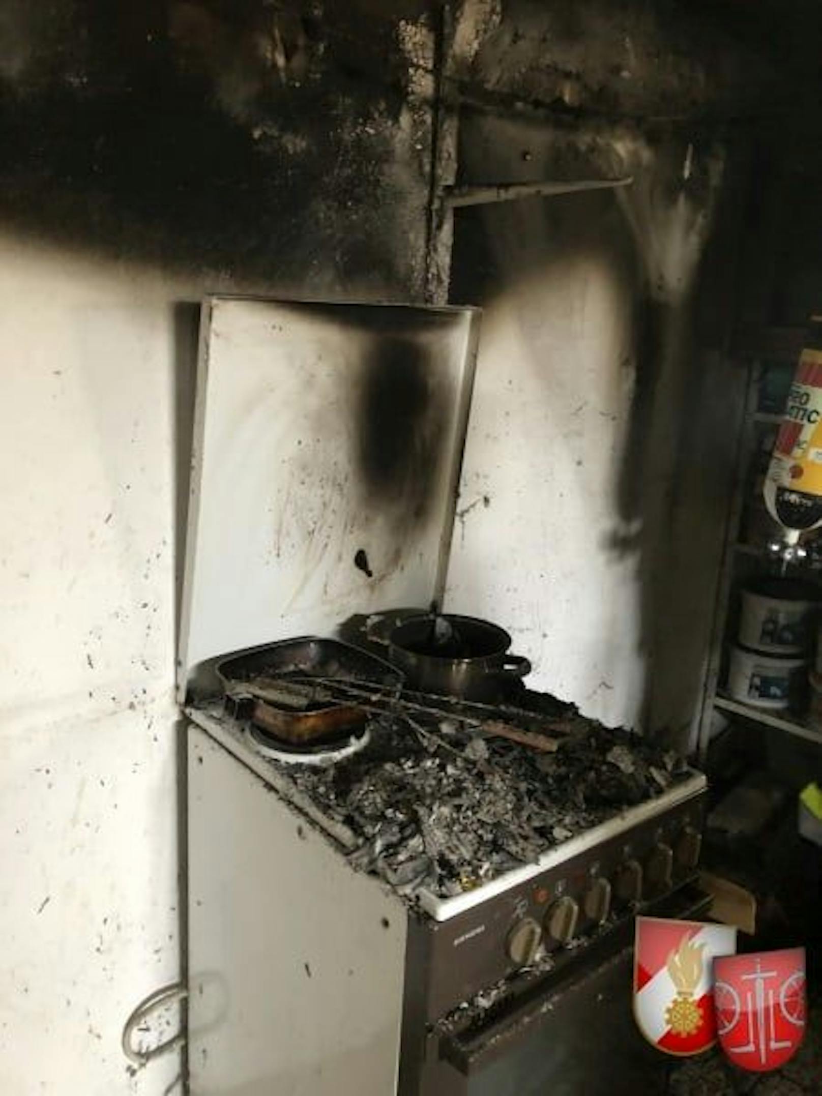 Küchenbrand löste Feuerwehreinsatz im Bezirk Weiz aus