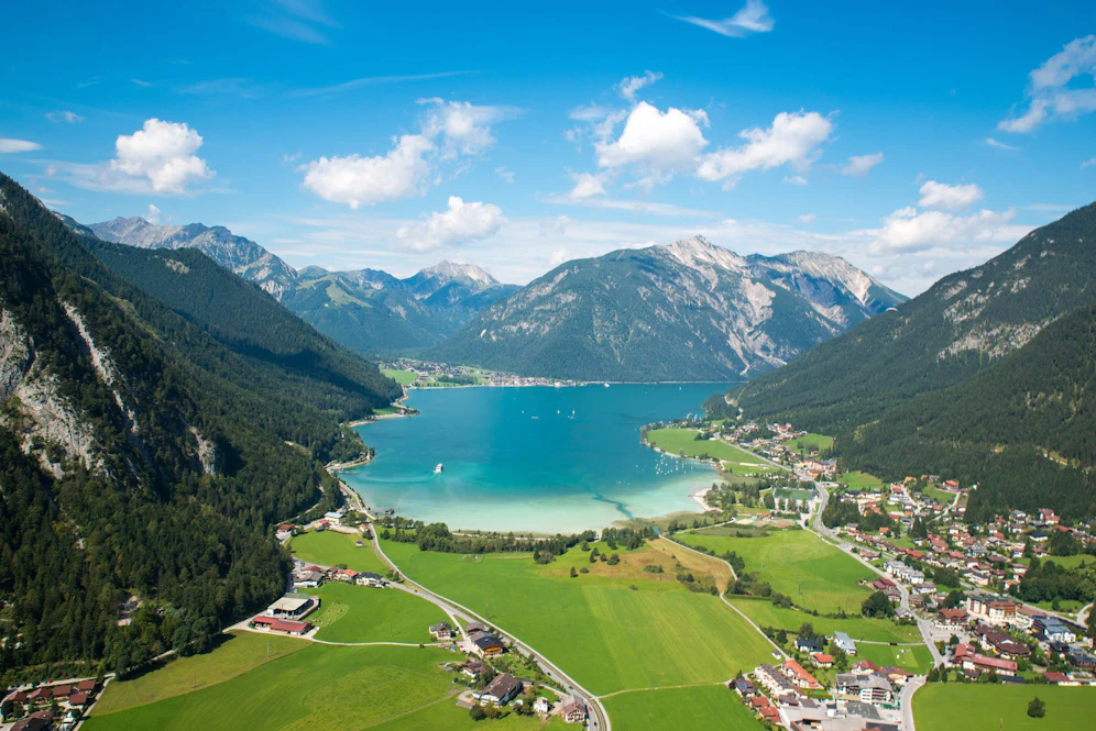 Die Österreicherinnen und Österreicher sind laut diesem Ranking im Corona-Jahr 2020 tatsächlich eher im Land geblieben.