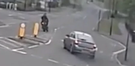 Die Polizei veröffentlichte auf YouTube ein Video des Vorfalls.