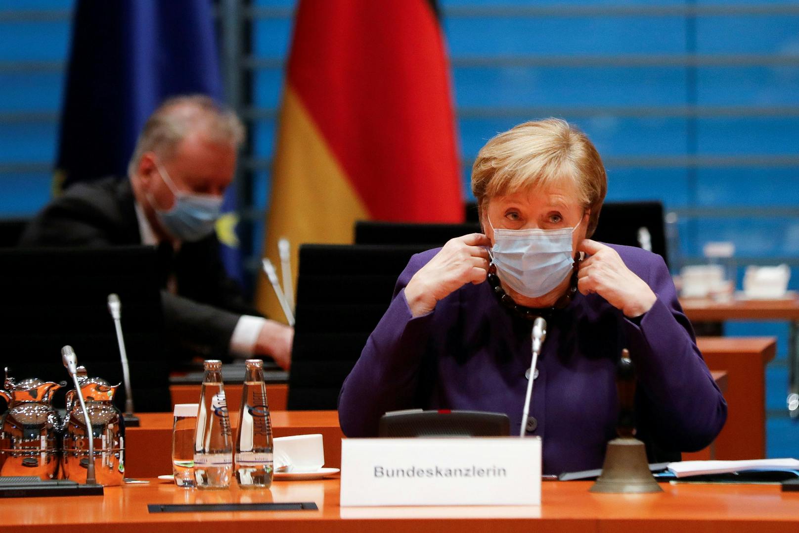 Angela Merkel und ihre Minister haben eine Verlängerung des Teil-Lockdowns beschlossen.