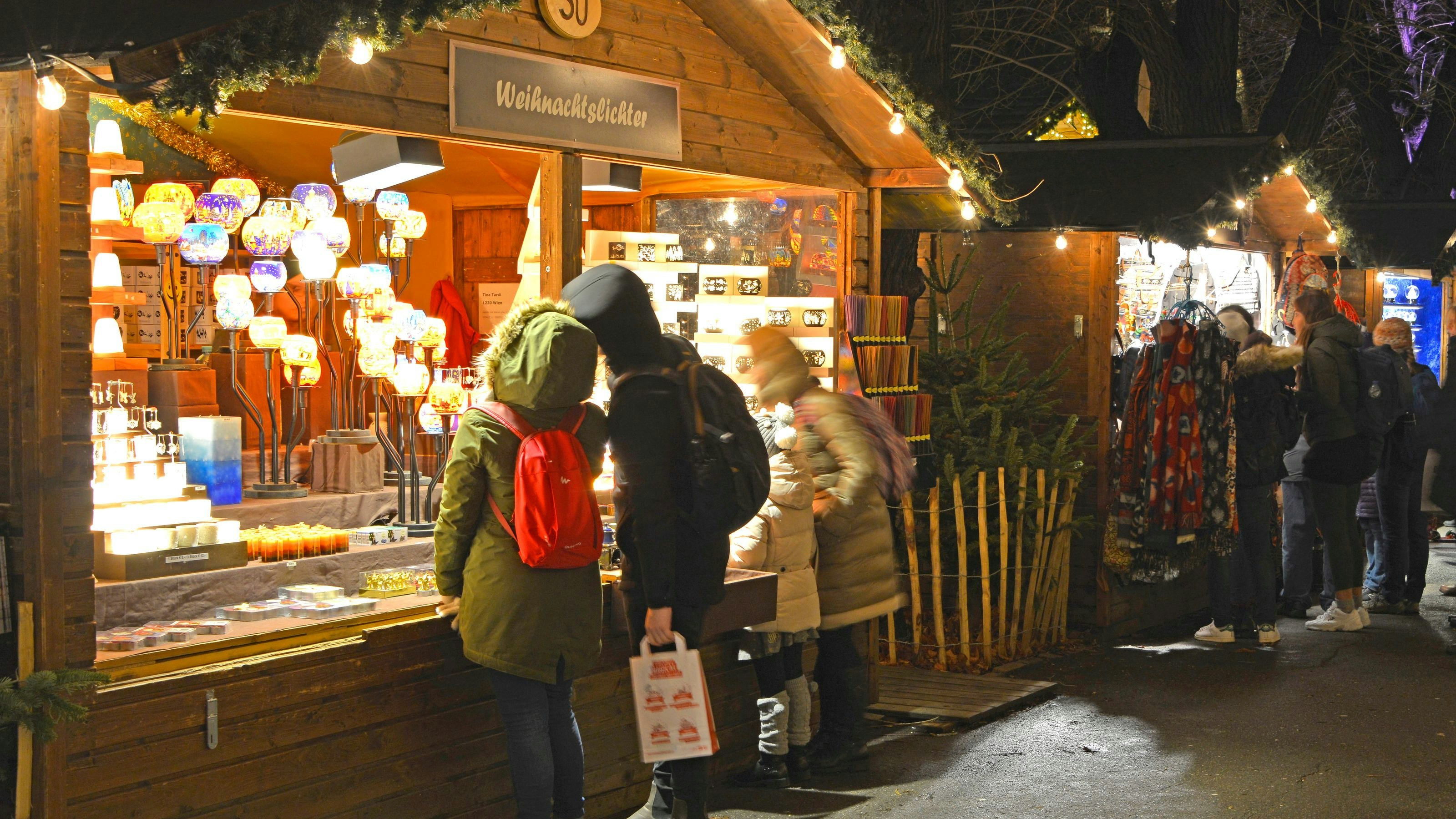 Adventmarkt im alten AKH in Wien. 2019