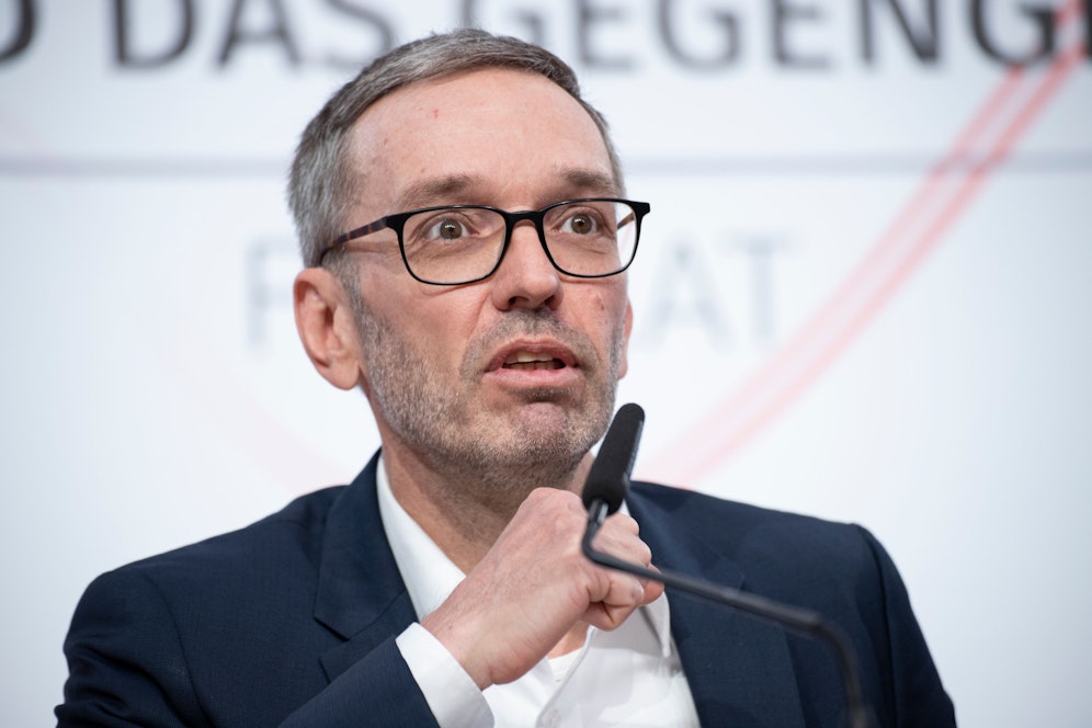 Klubobmann Herbert Kickl bei einer Pressekonferenz der FPÖ am 2. Dezember 2020