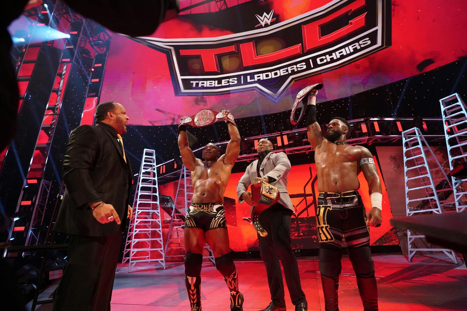 WWE TLC: New Day vs. Hurt Business