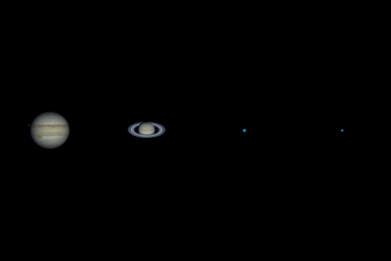Jupiter, und Saturn, neben Neptun und Uranus zwei der vier Gasplaneten in unserem Sonnensystem, werden heute in der Abenddämmerung am Himmel so wirken, als wären sie ein Planet. 