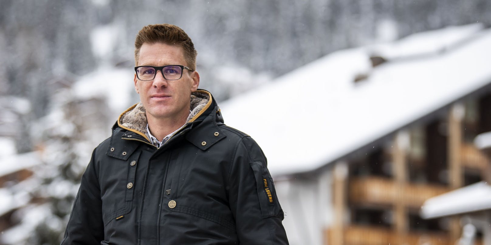 Der Verbierer Tourismus-Chef Simon Wiget macht sich Sorgen, dass britische Wintersportler die neue Corona-Mutation eingeschleppen könnten