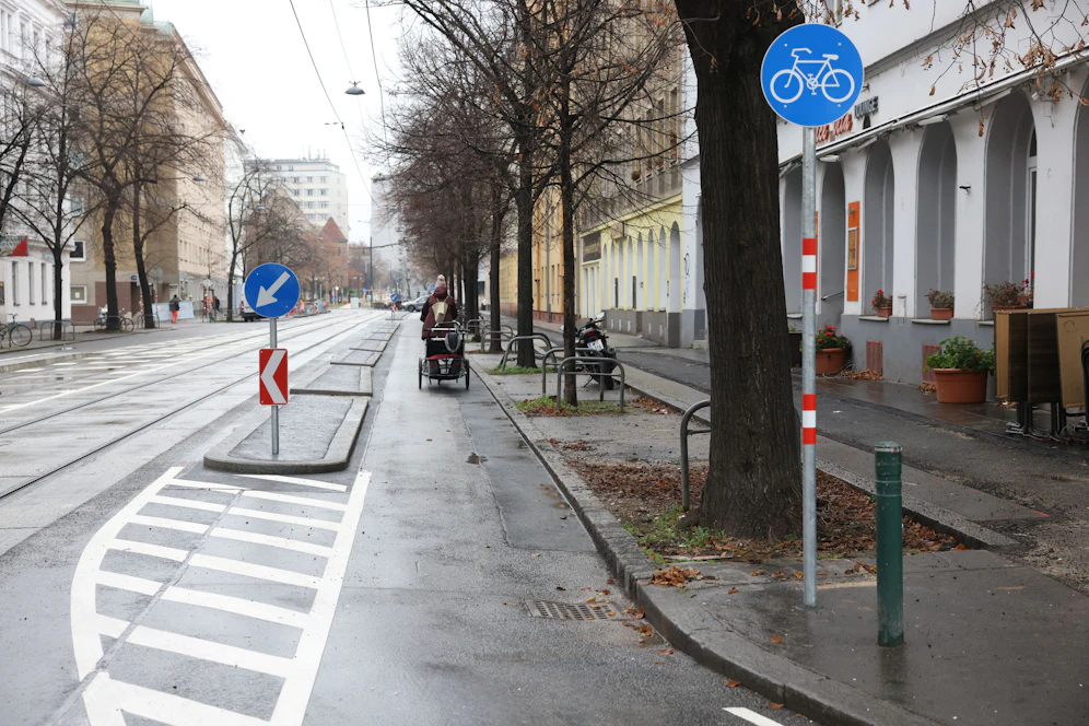 Am Tabor wurde Wiens erste Protected Bike Lane errichtet.