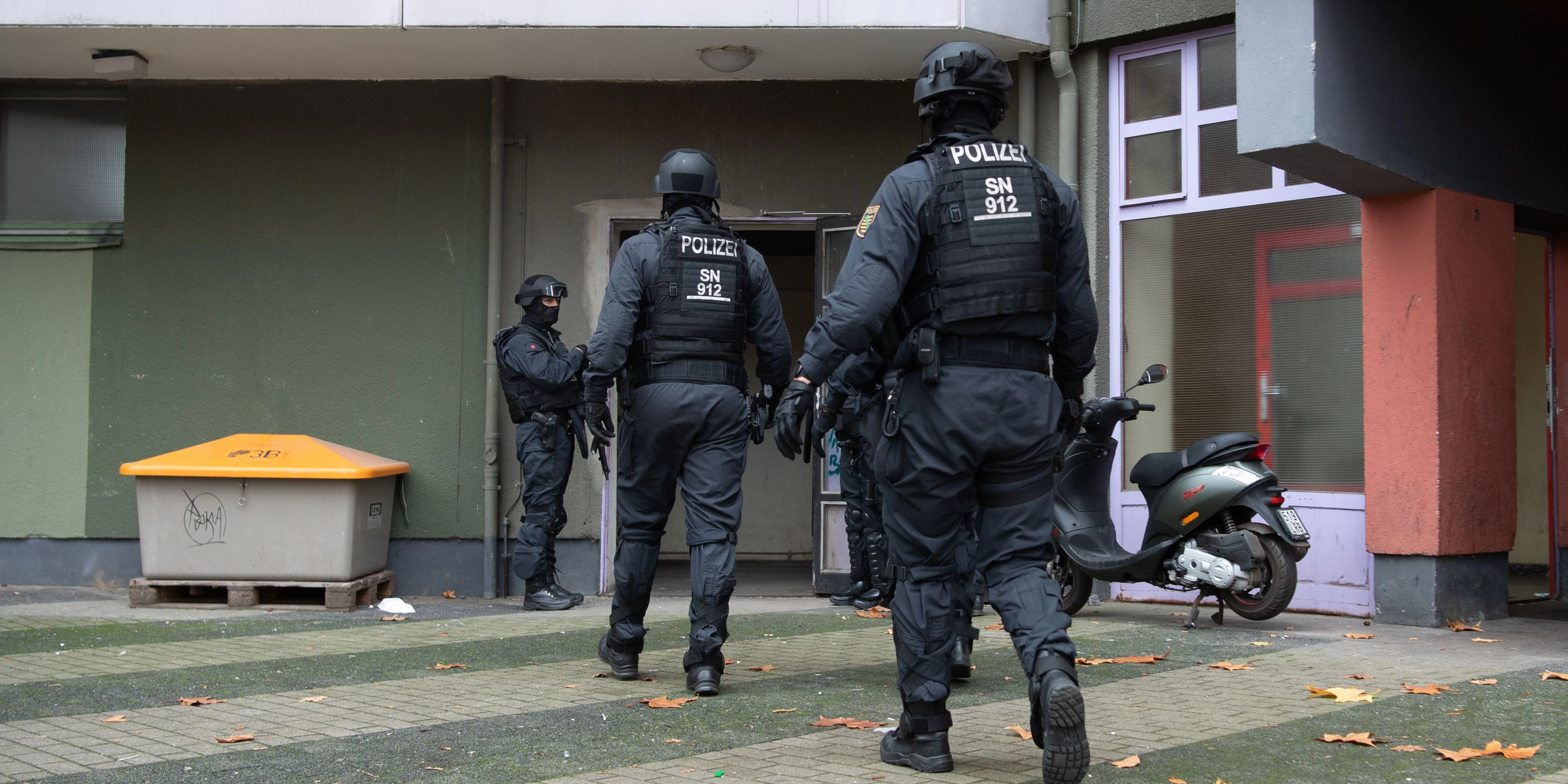 Etwa 190 Polizisten waren im Einsatz.