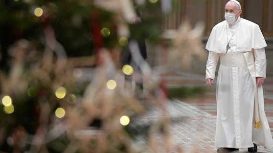 Von der Benediktionsaula des Petersdoms aus richtete sich der Papst am ersten Weihnachtsfeiertag an die Gläubigen in aller Welt. 