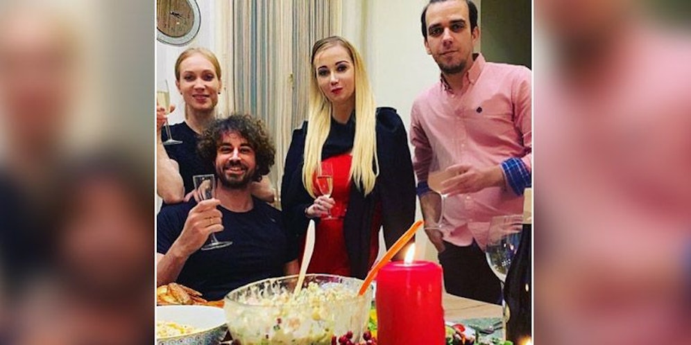 Karina Sarkissova teilte dieses Foto auf Instagram.