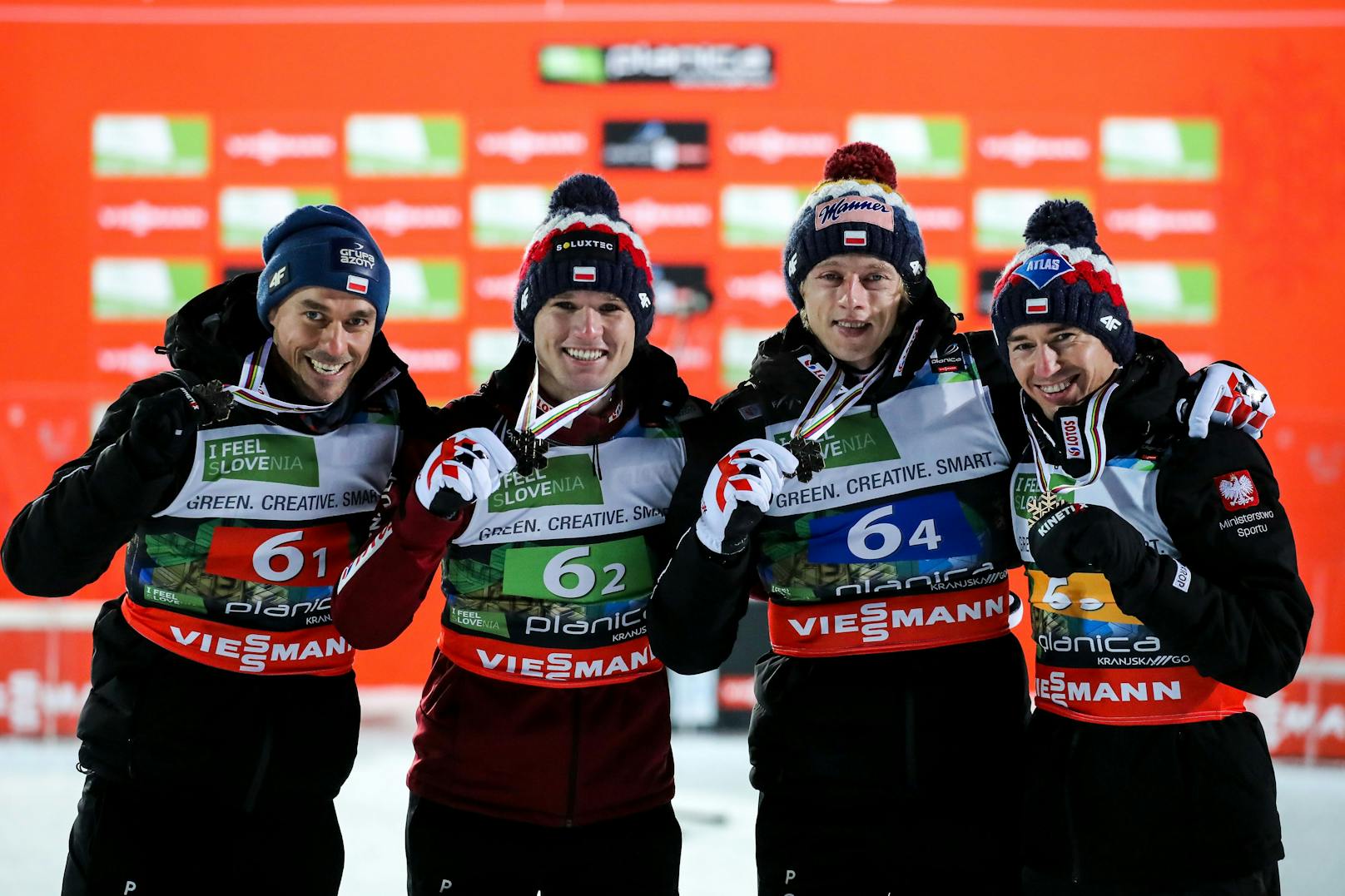 Das polnische Team holte bei der Skiflug-WM Bronze.