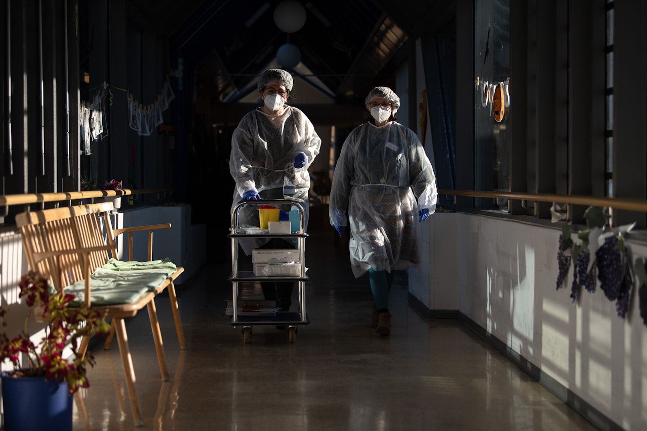 Heute.at - Infizierter Heimleiter bricht Quarantäne, geht arbeiten
