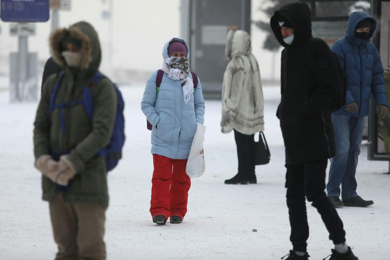 Im Süden und Westen Sibiriens haben Meteorologen neue Kälterekorde gemessen.