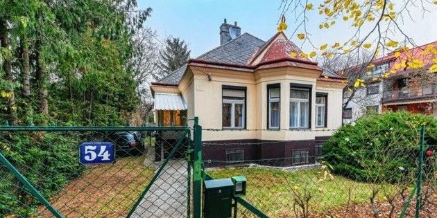 In dieser Villa in Wien-Hietzing feierten die Teenager eine Corona-Party.