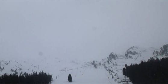 Zeigte einst die Einstiegsstelle am Skilift, nun den Himmel über der Piste. So wie hier hat sich der Blick auf Dutzenden Skigebiet-Webcams verändert.