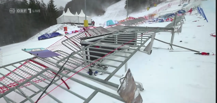 Der Sturm verbläst das Zielgelände am Semmering.